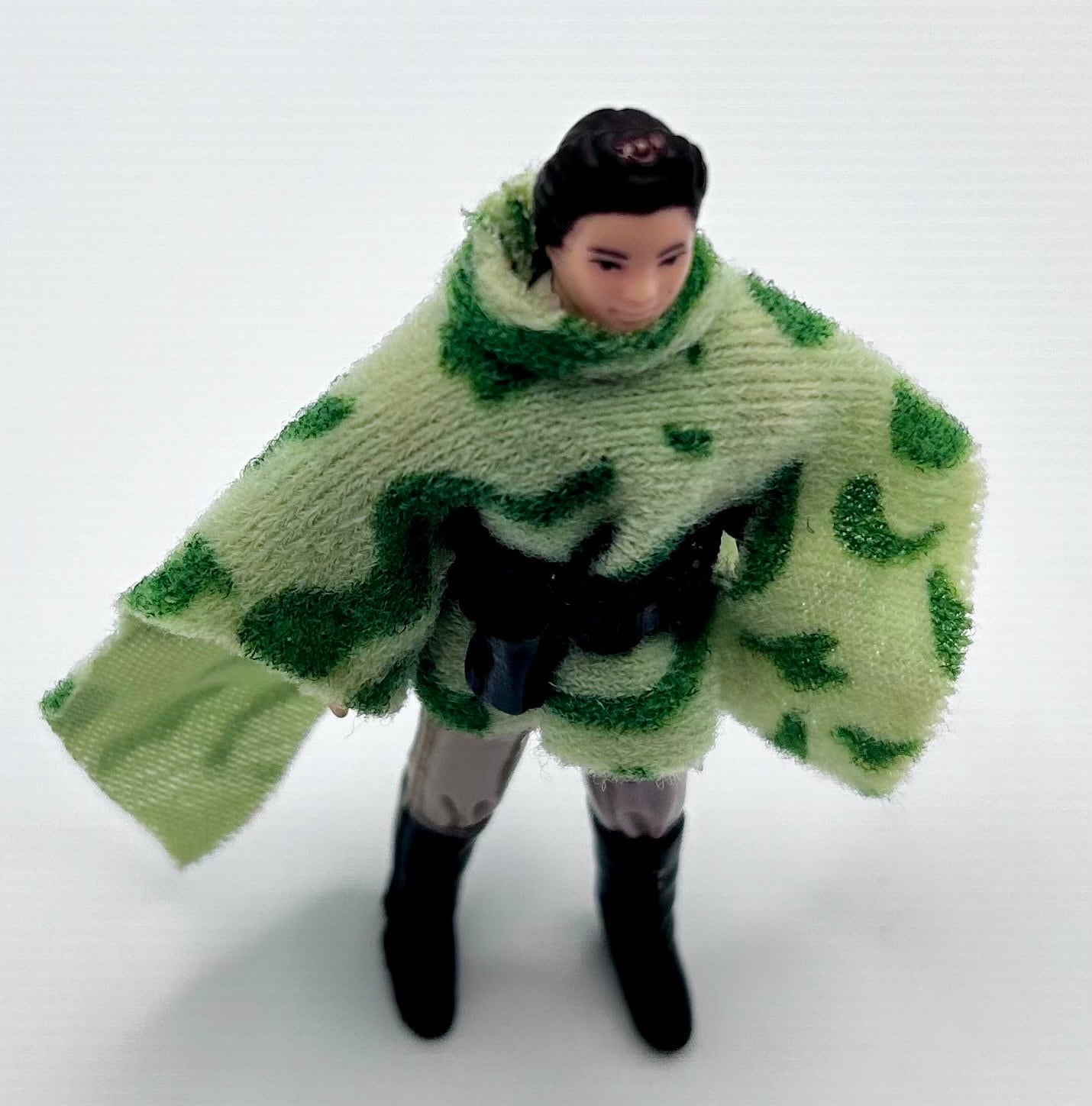 Princess Leia Vintage Kenner ROTJ Combat Poncho, Helmet & Belt 1983