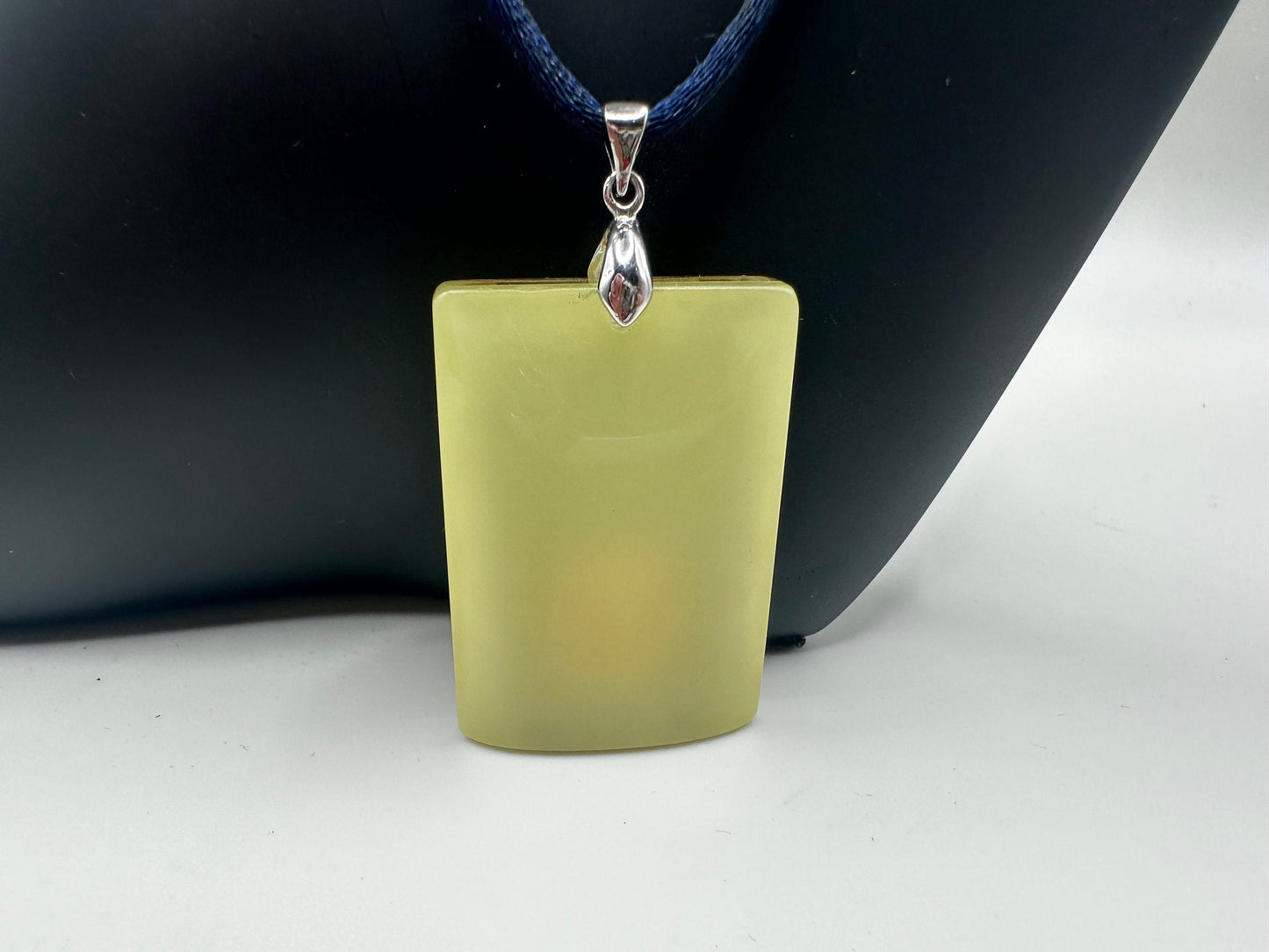 Bug Resin Glow in The Dark Insect Pendant 1.5 x 1 Inches
