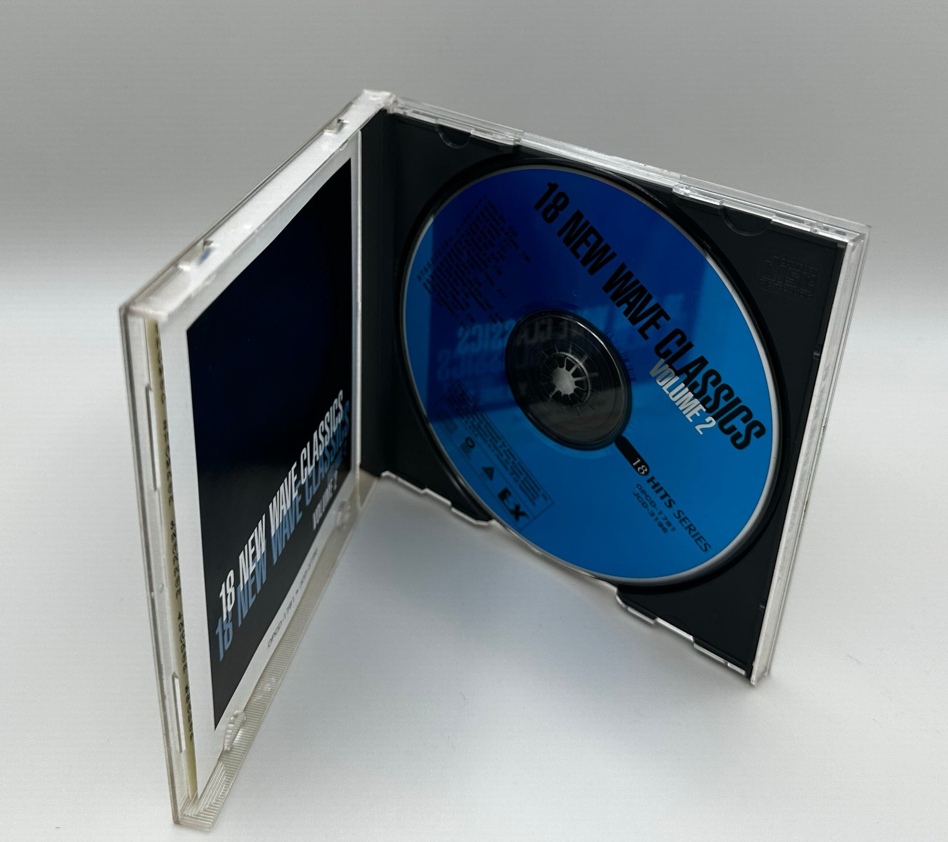 18 New Wave Classics Volume 2 (The Smiths, INXS, Erasure, Devo, Culture Club, Bryan Ferry) 1997 CD