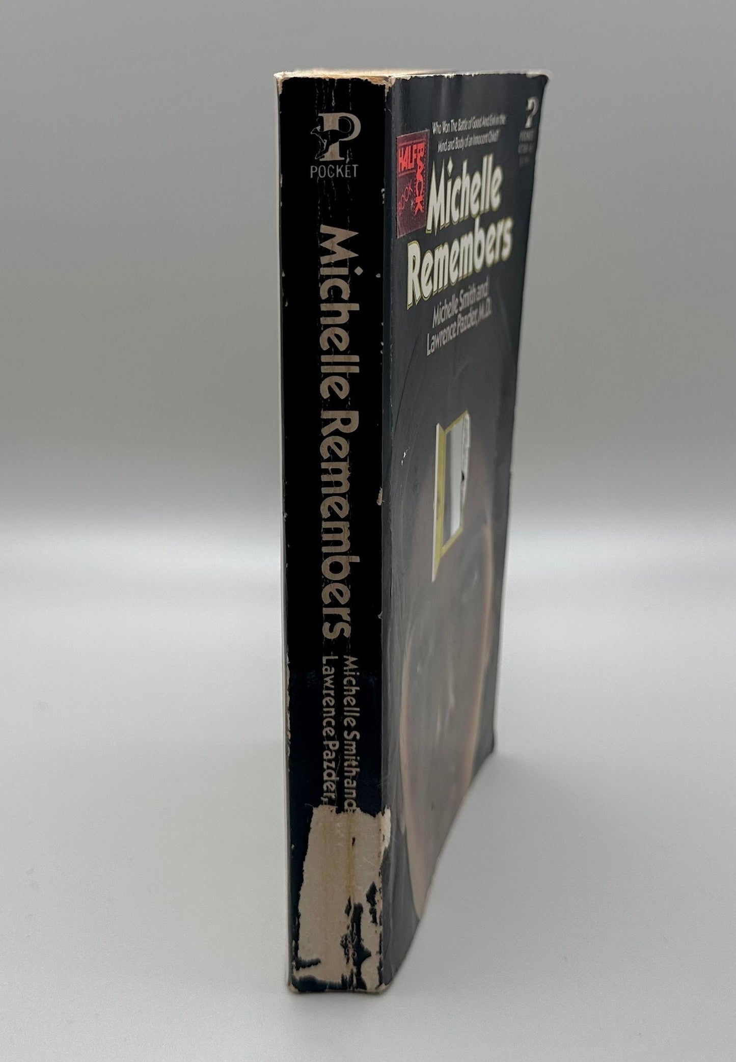 Michelle Remembers by Michelle Smith & Lawrence Pazder 1981 Book. VERY RARE paperback.