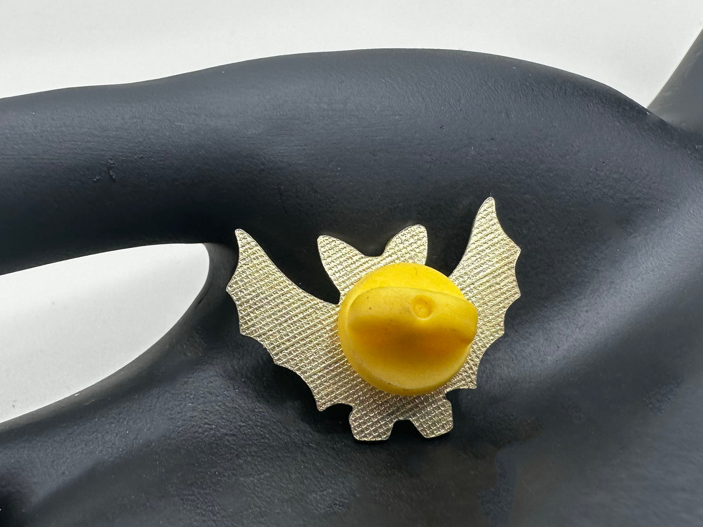 90s Bat Enamel Pin Vintage Jewelry 1 x 1 Inches
